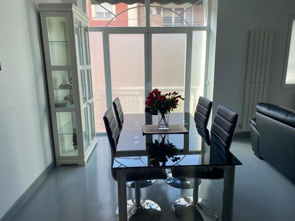 Apartamento En Madrid Rio Con Parking Gratuito Esterno foto