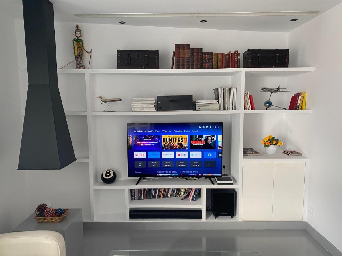 Apartamento En Madrid Rio Con Parking Gratuito Esterno foto